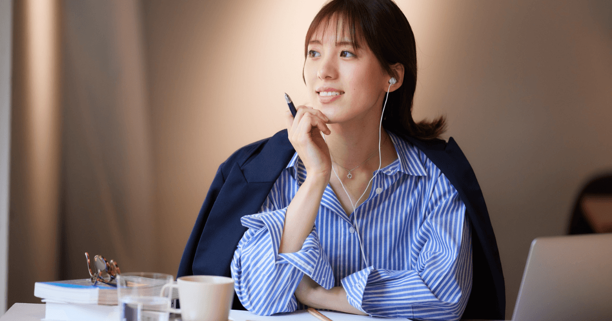 February 29, 2024 Creative vs Data-Driven Digital Marketing: What's Right for You?